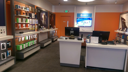 Cell Phone Store «AT&T Authorized Retailer», reviews and photos, 21215 Olhava Way NW #104, Poulsbo, WA 98370, USA