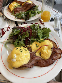 Œufs Bénédicte du Restaurant français LE CHARLOT - PARIS - n°14