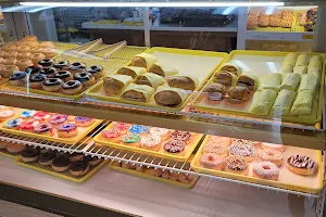 Jack N Jill Donut Shop image
