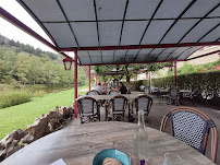 Atmosphère du Restaurant Chez Gervais à Chenecey-Buillon - n°12