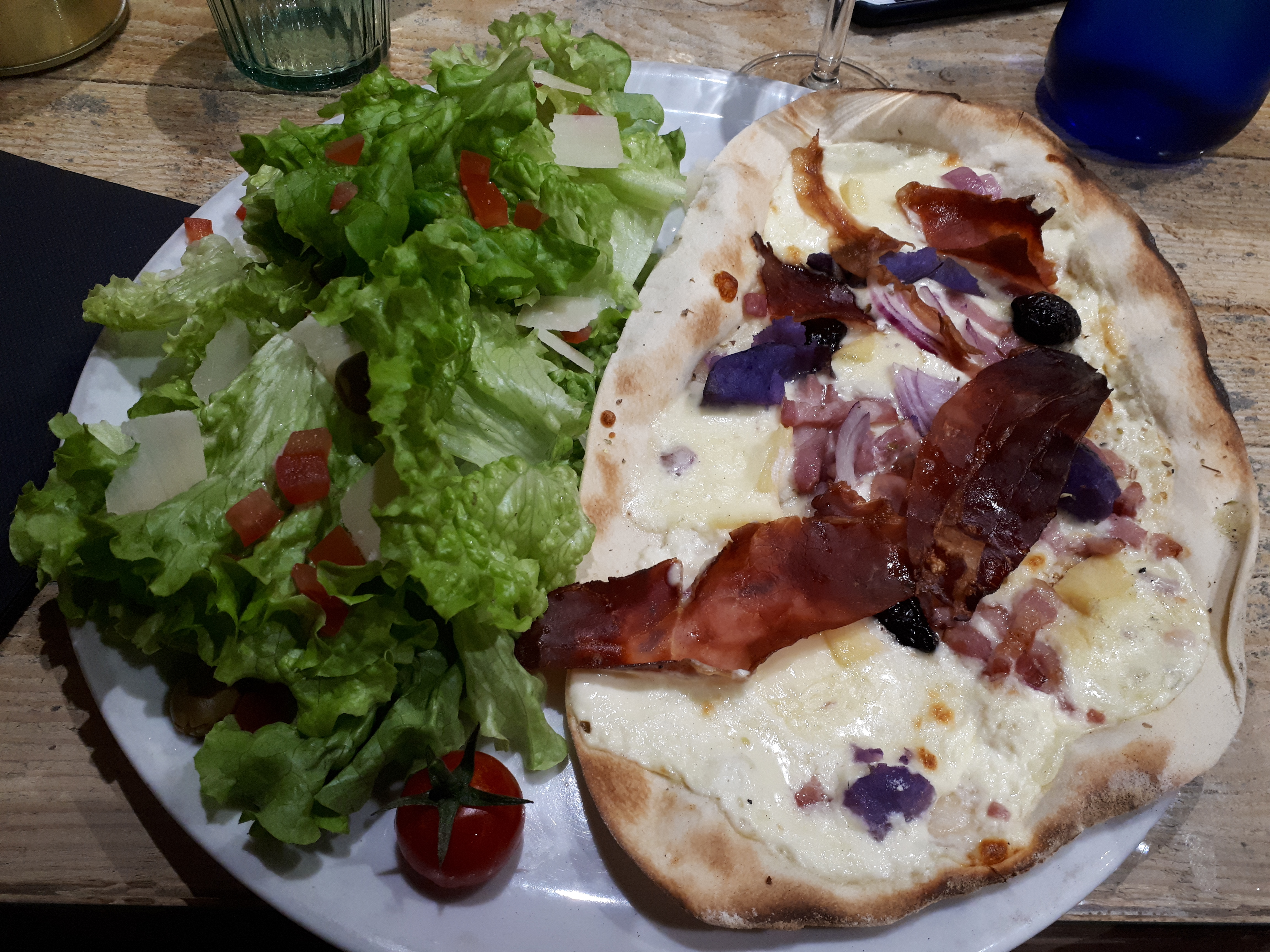 Photo n° 2 de l'avis de Soprana.H fait le 08/12/2019 à 00:33