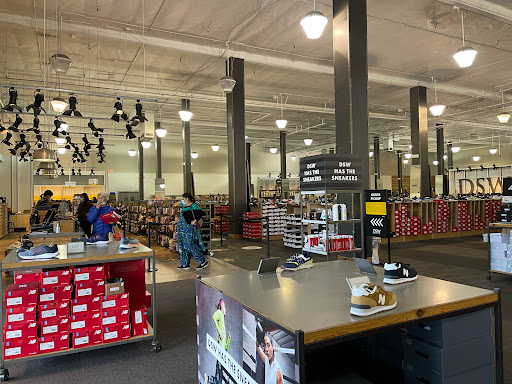Shoe Store «DSW Designer Shoe Warehouse», reviews and photos, 3530 Stevens Creek Blvd, San Jose, CA 95117, USA