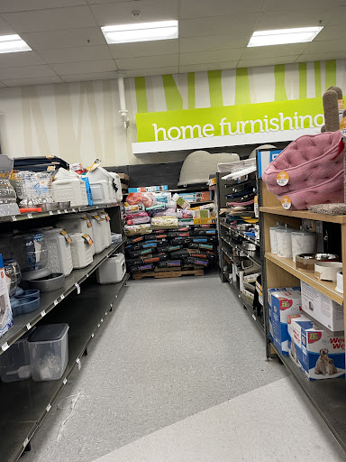 Pet Supply Store «Petco Animal Supplies», reviews and photos, 2805 E 29th Ave, Spokane, WA 99223, USA