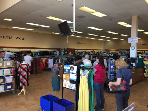 Goodwill, 17 Las Tunas Dr, Arcadia, CA 91006, USA, 