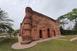 Chunakhola Mosque image