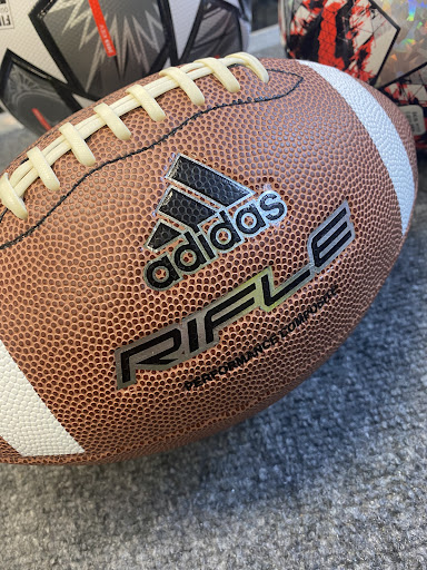 Sporting Goods Store «Play It Again Sports Los Alamitos», reviews and photos, 4141 Katella Ave, Los Alamitos, CA 90720, USA