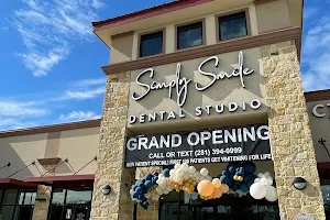 Simply Smile Dental Studio image