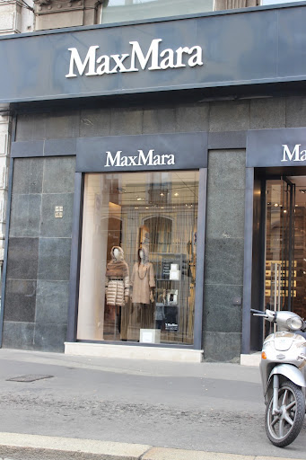 Max Mara