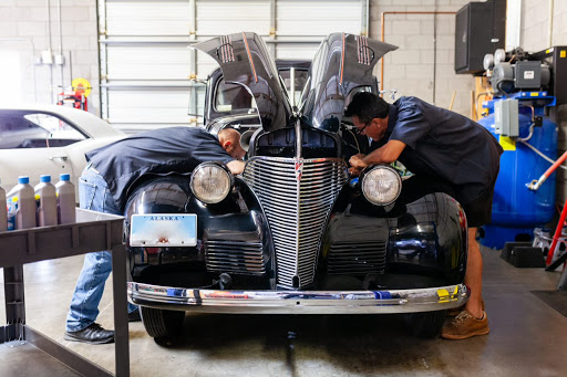 Major's Classic Car Restoration & Service