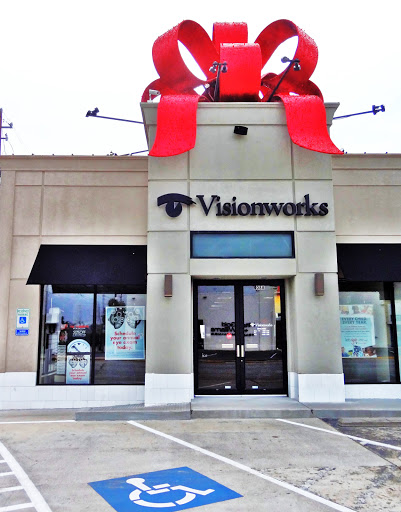 Eye Care Center «Visionworks - Highland Village», reviews and photos, 4088 Westheimer Ave, Houston, TX 77027, USA