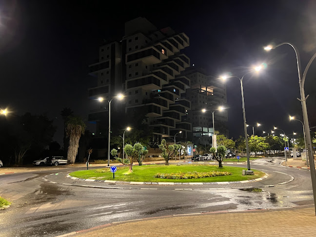Opinii despre מגוונים נווה גן în רמת השרון - מרכז תרבות