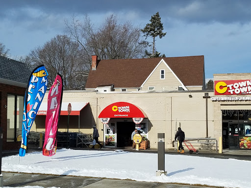 Grocery Store «C-Town Supermarkets», reviews and photos, 160 Colony St, Meriden, CT 06451, USA