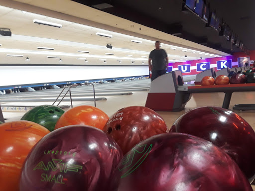 Bowling Alley «Brunswick Zone Majestic Lanes», reviews and photos, 1222 164th St SW, Lynnwood, WA 98087, USA