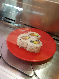 California roll du Restaurant de sushis sur tapis roulant Restaurant Asia | Buffet asiatique - Sushi bar à Chasseneuil-du-Poitou - n°9