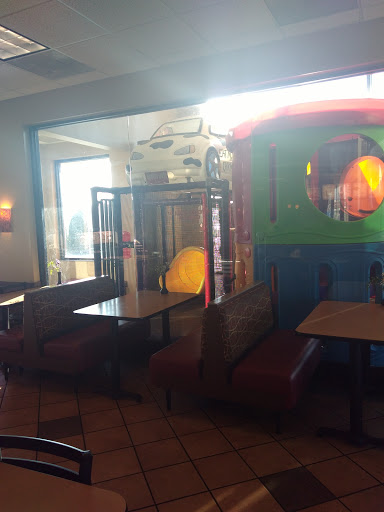 Fast Food Restaurant «Chick-fil-A», reviews and photos, 1033 Glenbrook Way, Hendersonville, TN 37075, USA