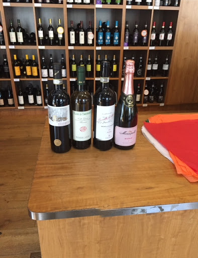 Wine Store «Enoteca Vino Nostro / Italian wine shop», reviews and photos, 1455 Van Ness Ave, San Francisco, CA 94109, USA