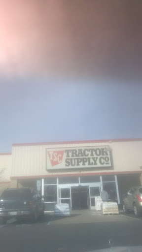 Home Improvement Store «Tractor Supply Co.», reviews and photos, 643 Cross Keys Rd, Sicklerville, NJ 08081, USA