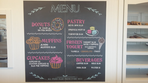 Donut Shop «Sprinkles Donut Shop», reviews and photos, 8467 Algoma Ave NE, Rockford, MI 49341, USA