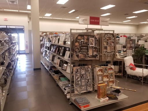 Shopping Mall «Towne Mall», reviews and photos, 3461 Towne Blvd #250, Middletown, OH 45005, USA