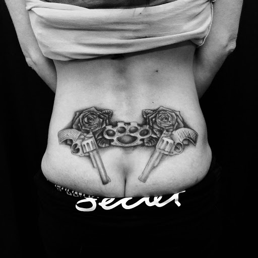 Tattoo Shop «Mountainside Tattoo & Piercing VT», reviews and photos, 55 Square, Bellows Falls, VT 05101, USA