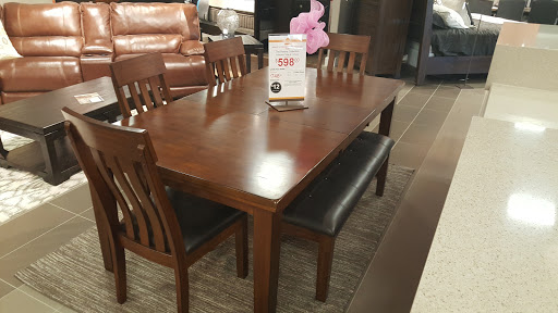 Furniture Store «Ashley HomeStore», reviews and photos, 5458 New Hope Commons Dr, Durham, NC 27707, USA