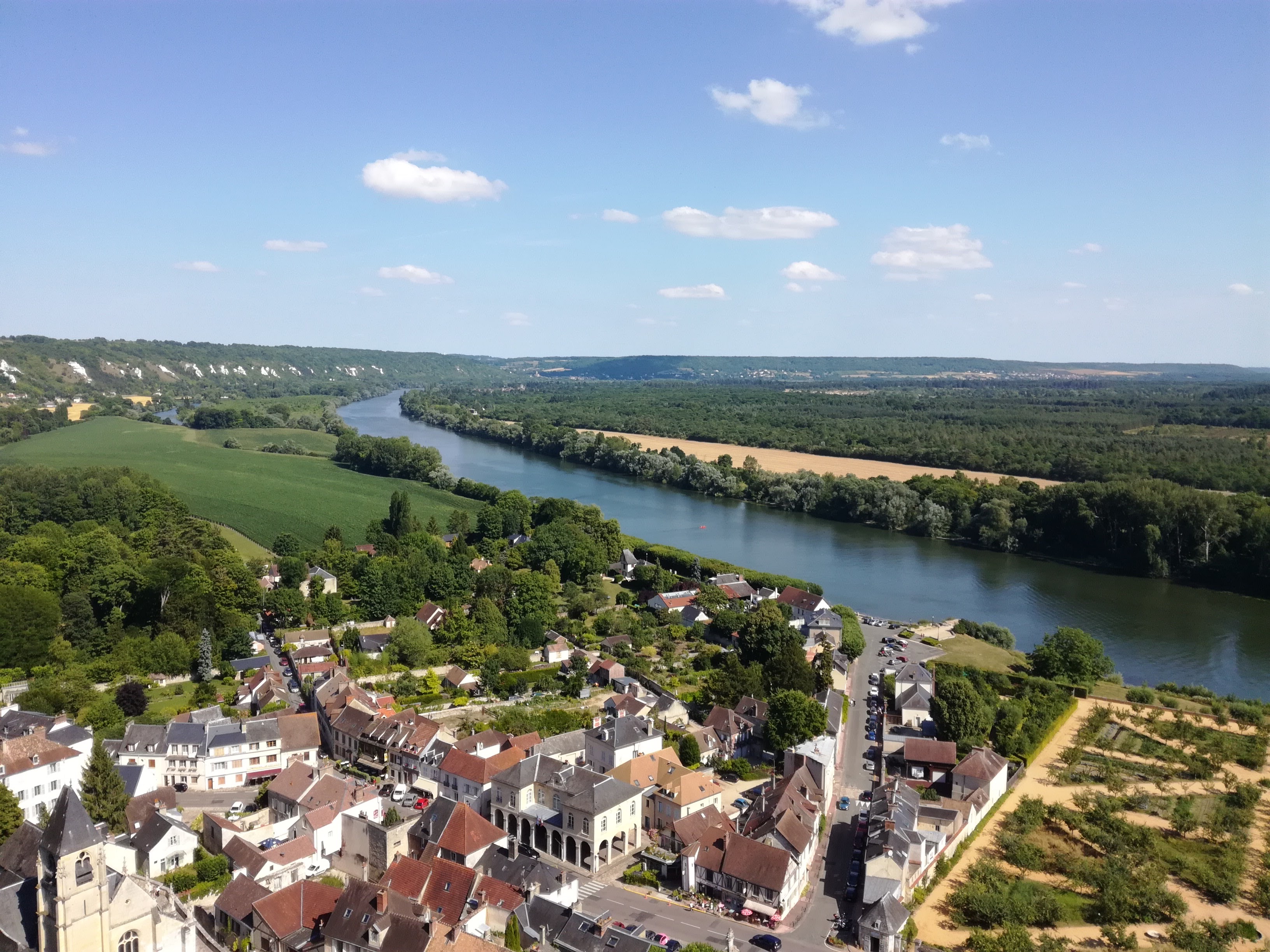 Photo n° 2 de l'avis de Ecureuil.� fait le 10/07/2017 à 20:43