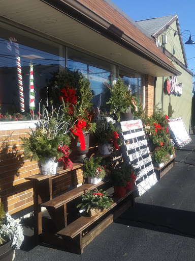 Florist «RoseBud Florist Inc.», reviews and photos, 350 Benefit St, Pawtucket, RI 02861, USA