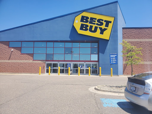 Electronics Store «Best Buy», reviews and photos, 32320 John R Rd, Madison Heights, MI 48071, USA