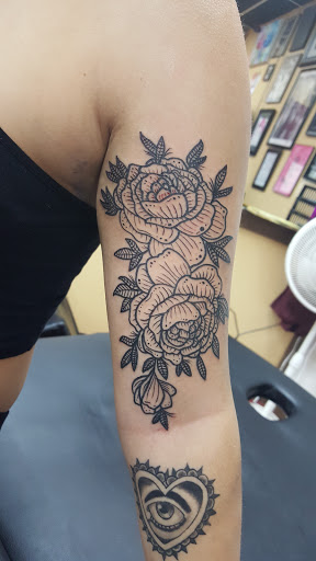 Body Piercing Shop «Inkredible Art Tattoo & Body Piercing», reviews and photos, 215 E Collins Rd, Galloway, NJ 08205, USA