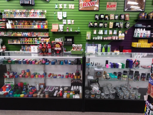 Gift Shop «Loonar Station», reviews and photos, 3951 West Rd, Trenton, MI 48183, USA