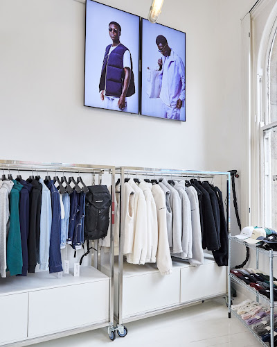 MKI MIYUKI ZOKU - Clothing store