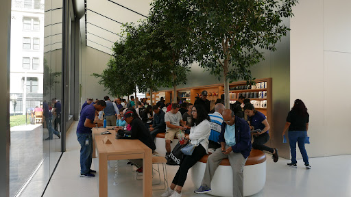 Computer Store «Apple Union Square», reviews and photos, 300 Post St, San Francisco, CA 94108, USA