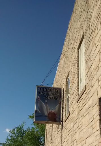 Bowling Alley «Anamosa Bowling Center Inc», reviews and photos, 117 N Ford St, Anamosa, IA 52205, USA