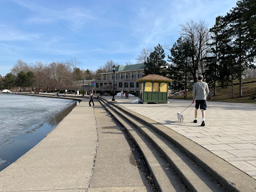 Tourist Attraction «Hoyt Lake», reviews and photos, 199 Lincoln Pkwy, Buffalo, NY 14222, USA