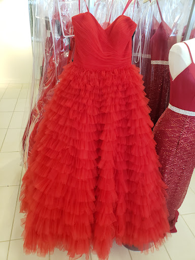 Dress Store «Camille La Vie», reviews and photos, 210 Glen Cove Road, Carle Place, NY 11514, USA