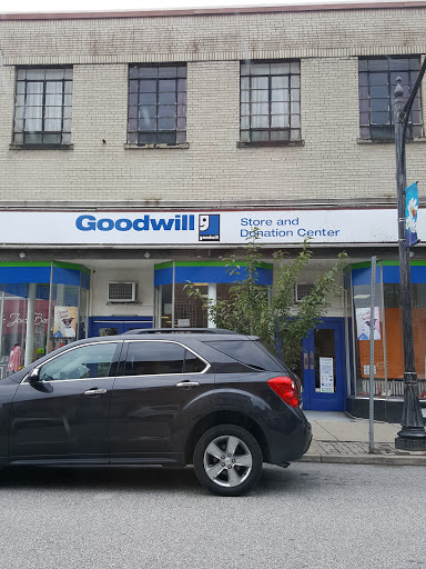 Thrift Store «Goodwill Store & Donation Center», reviews and photos, 19 N 2nd St, Newport, PA 17074, USA