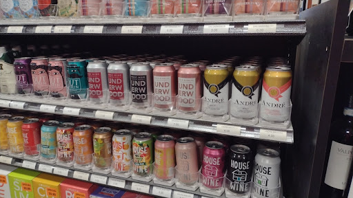 Wine Store «The City Tobacco & Beverage», reviews and photos, 621 Lafayette Rd, Seabrook, NH 03874, USA