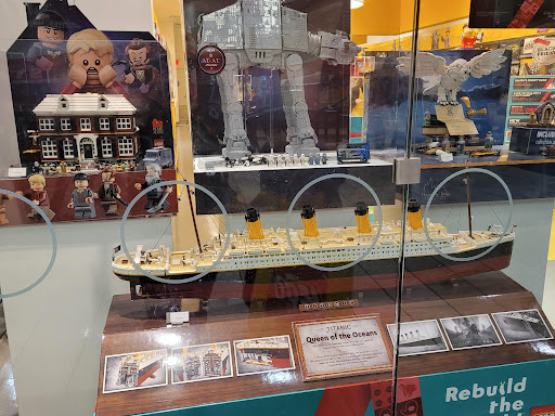 Toy Store «The LEGO Store», reviews and photos, 6020 E 82nd St, Indianapolis, IN 46250, USA