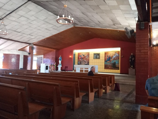 Opiniones de Parroquia San Nicolás de Tolentino en La Pintana - Iglesia