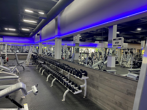 Gym «Intoxx Fitness - Grasmere», reviews and photos, 2071 Clove Rd, Staten Island, NY 10304, USA