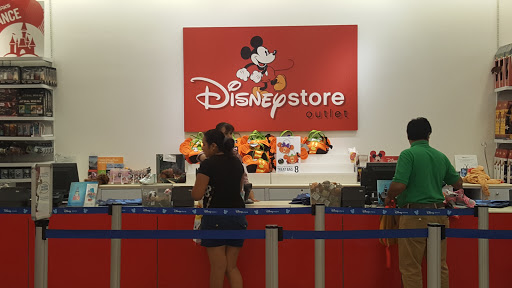 Toy Store «Disney Store», reviews and photos, 3000 Grapevine Mills Pkwy, Grapevine, TX 76051, USA