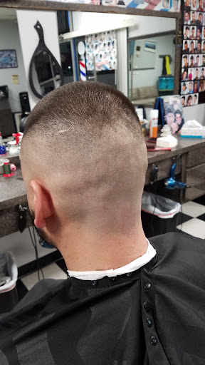 Barber Shop «City Barber Shop (Ali)», reviews and photos, 1534 S Center St, Arlington, TX 76010, USA