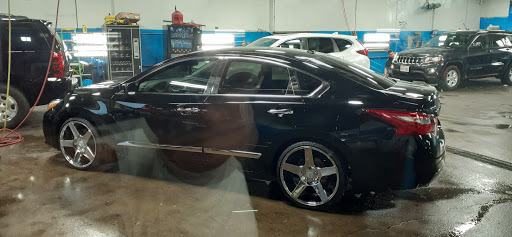 Car Wash «E Z Clean Hand Car Wash Inc», reviews and photos, 5606 95th St, Oak Lawn, IL 60453, USA