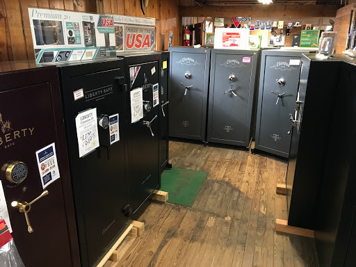 Gun Shop «A. W. Peterson Gun Shop», reviews and photos, 4255 W Old US Hwy 441, Mt Dora, FL 32757, USA