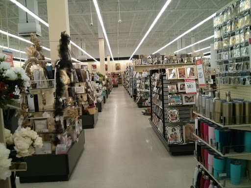Craft Store «Hobby Lobby», reviews and photos, 241 Buckland St, Manchester, CT 06042, USA