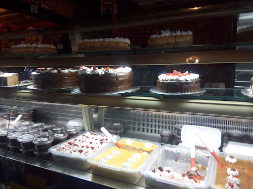 Italian pastry shops in Valencia