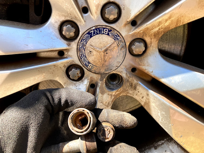 Locking Wheel Nuts Removed - Reading