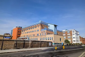 Queen Charlotte's and Chelsea Hospital image