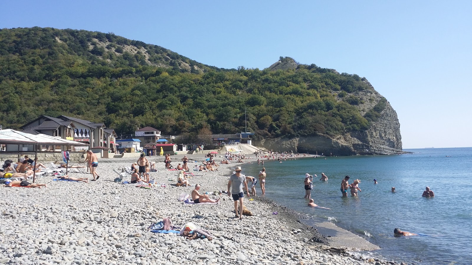 Zdjęcie Dyurso Beach z przestronna zatoka