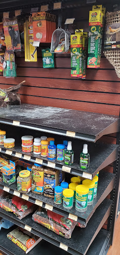 Pet Store «Pet Valu», reviews and photos, 1016 Beards Hill Rd, Aberdeen, MD 21001, USA